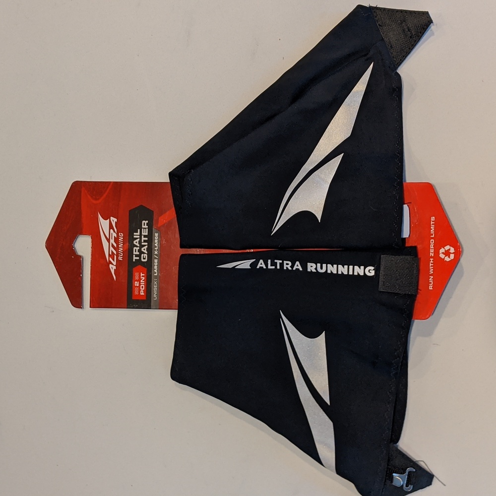 Altra Black and Gray Trail Gaiters